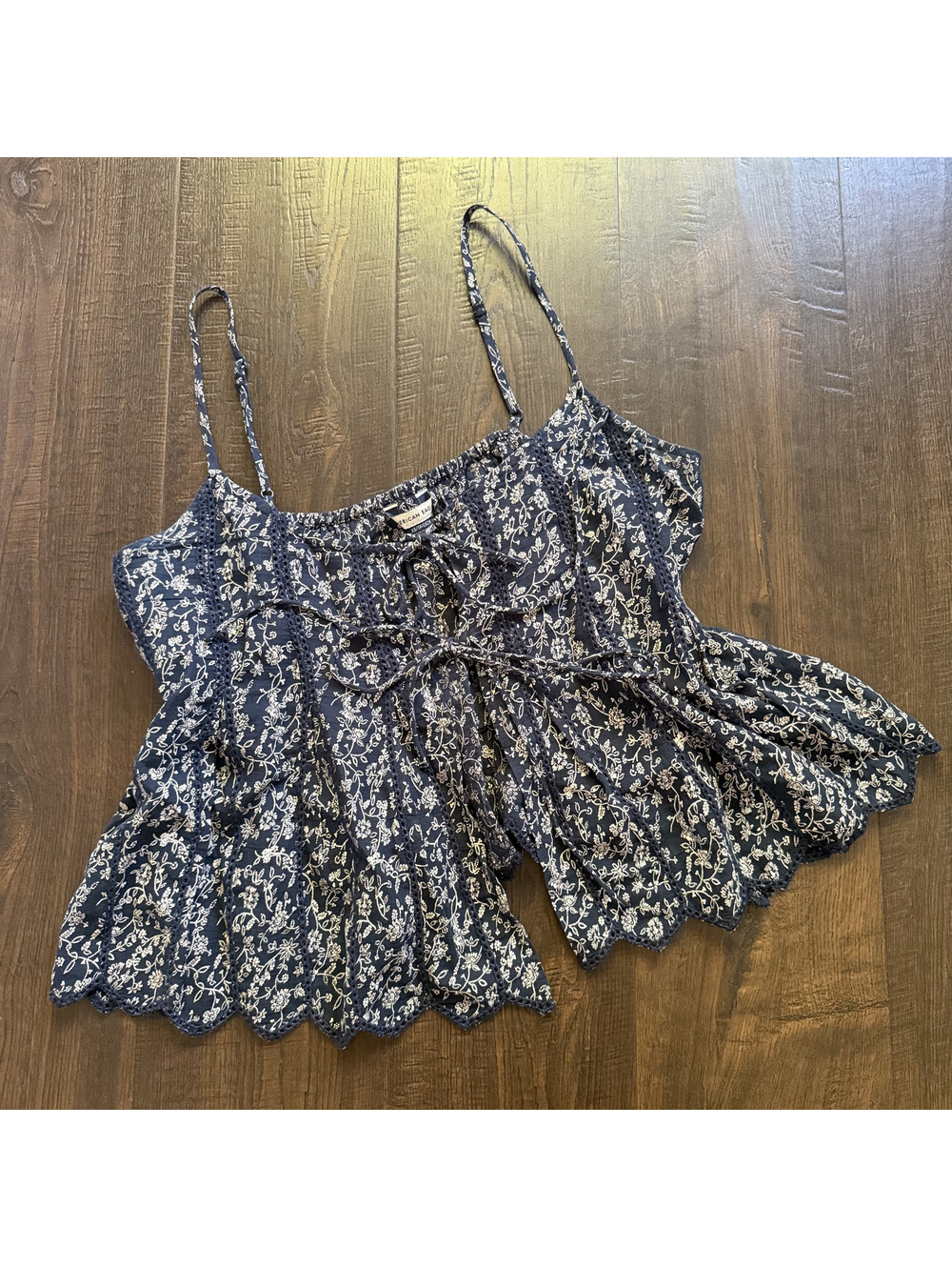 American Eagle Navy Floral Eyelet Babydoll Cami Top XS Tie Front